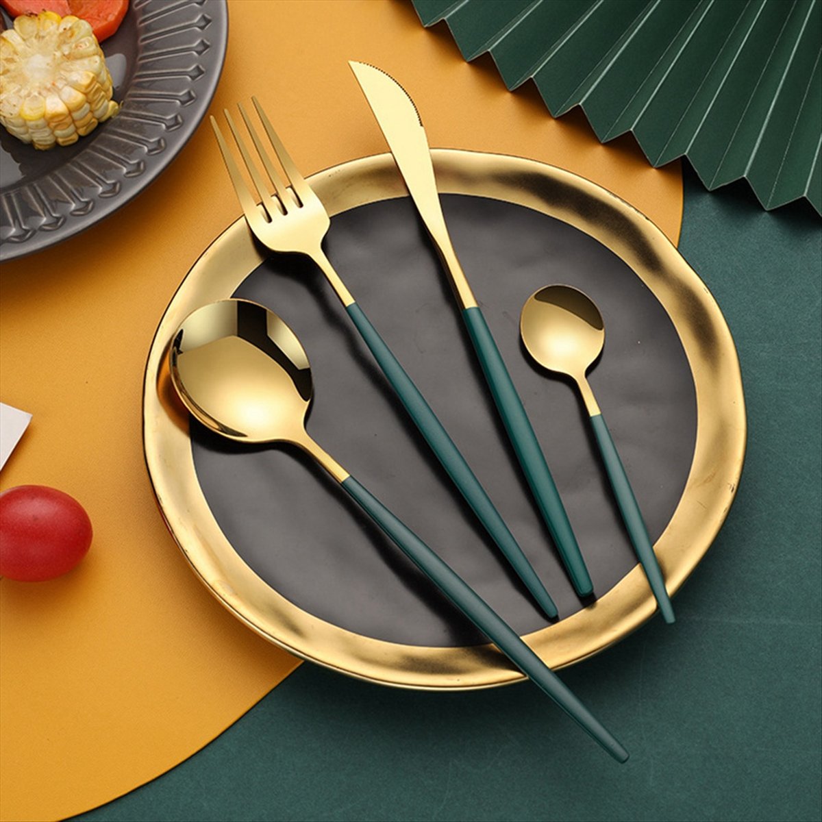 Set di posate in acciaio inoss - Gold Cutlery Flatware recensione e prezzo