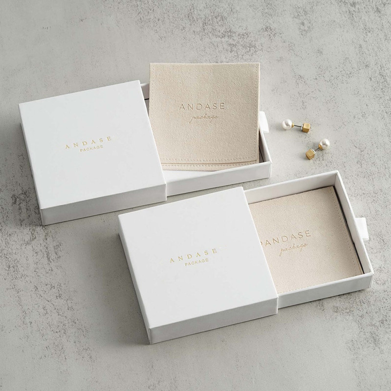 Buste per imballaggio con logo - Velvet Jewelry Box recensione e prezzo