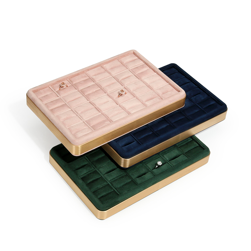 Espositore per Anelli in Vellu - Velvet Jewelry Box recensione e prezzo