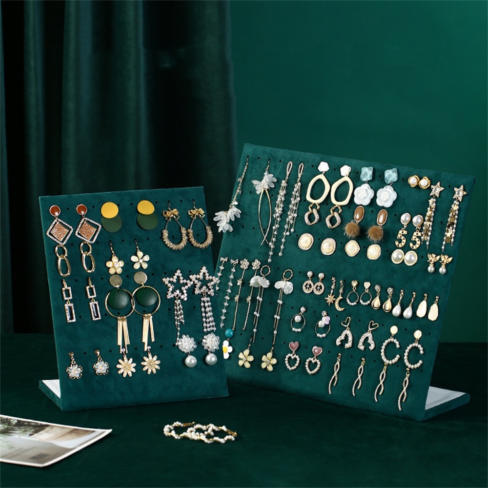 Portaoggetti per gioielli in v - Velvet Jewelry Box recensione e prezzo