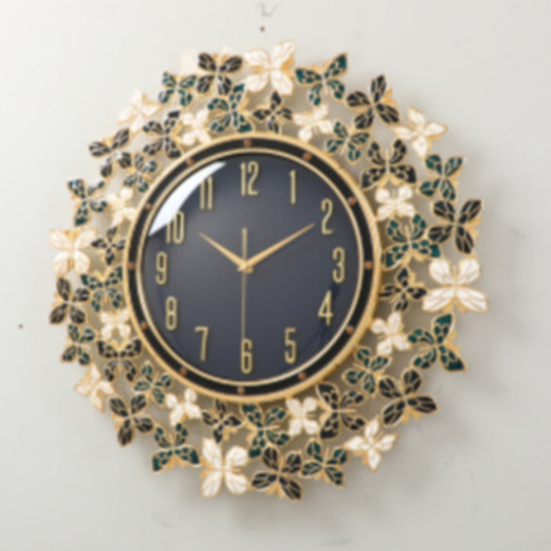 Orologio da parete con farfall - Luxury Lifestyle Homes recensione e prezzo
